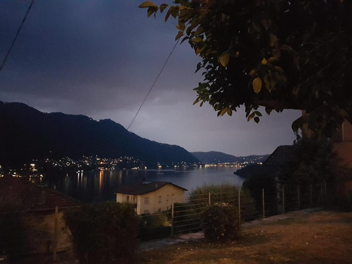 Appartamento Flora Moltrasio Esterno foto