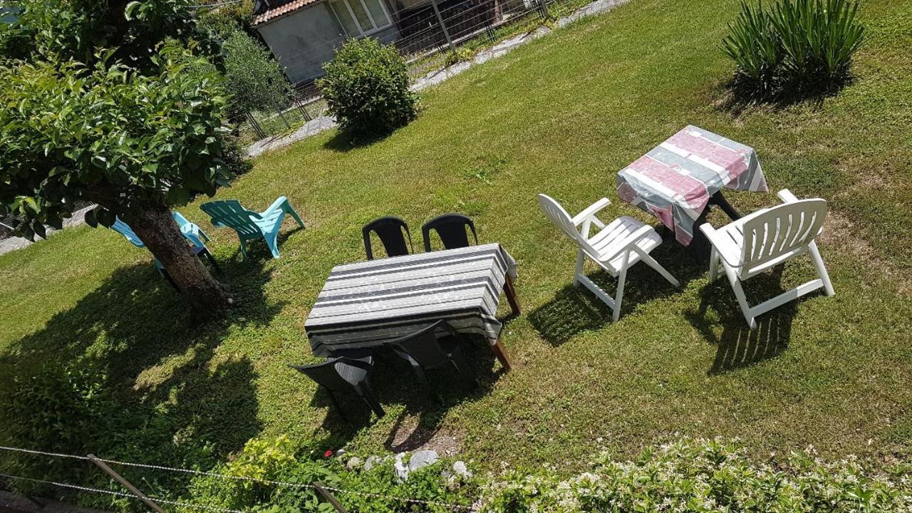 Appartamento Flora Moltrasio Esterno foto